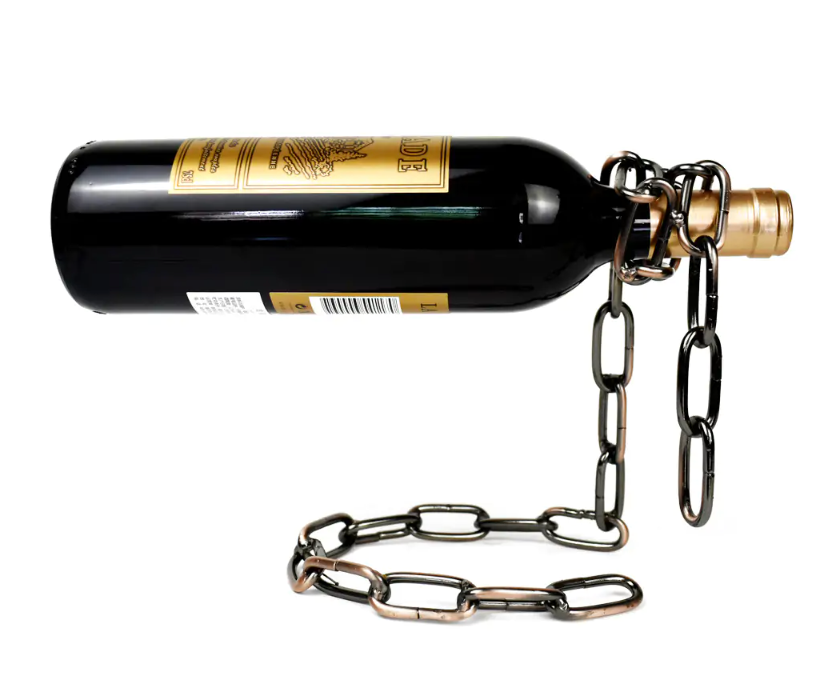 Magischer Eisenketten-Weinregal