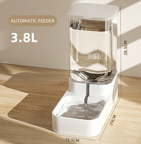 Wasserspender und Futterautomat für Haustiere
