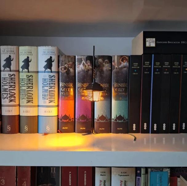 T Bibliothèque Éclairage d'Étagère Lanterne Artisanat en Métal