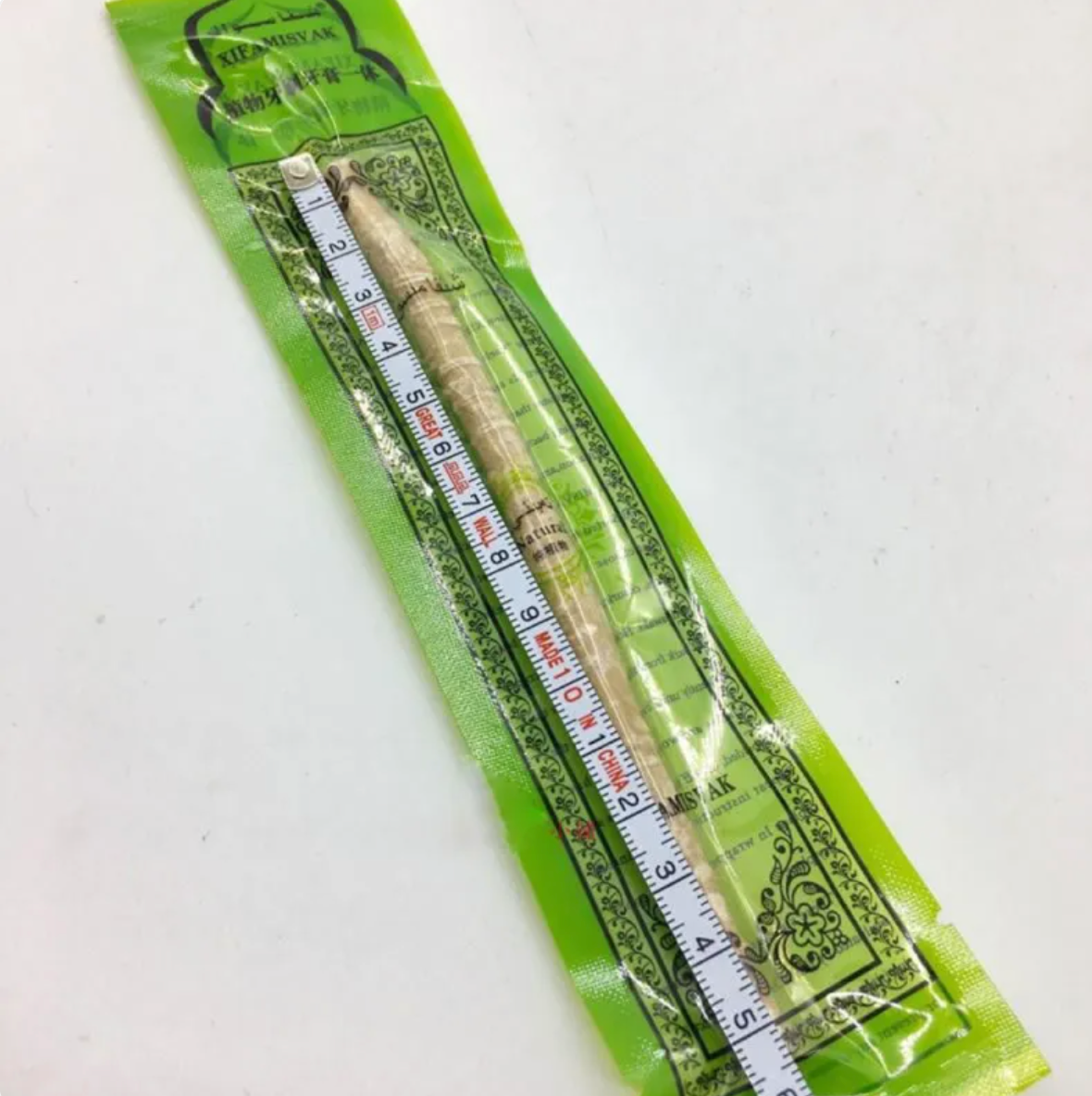Bâton de nettoyage dentaire miswak